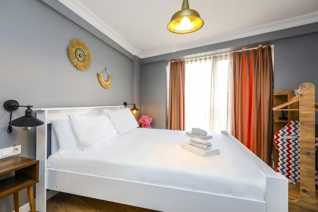 Vibrant Flat 500 M To Uskudar Ferry Station Apartment Istanbul Luaran gambar