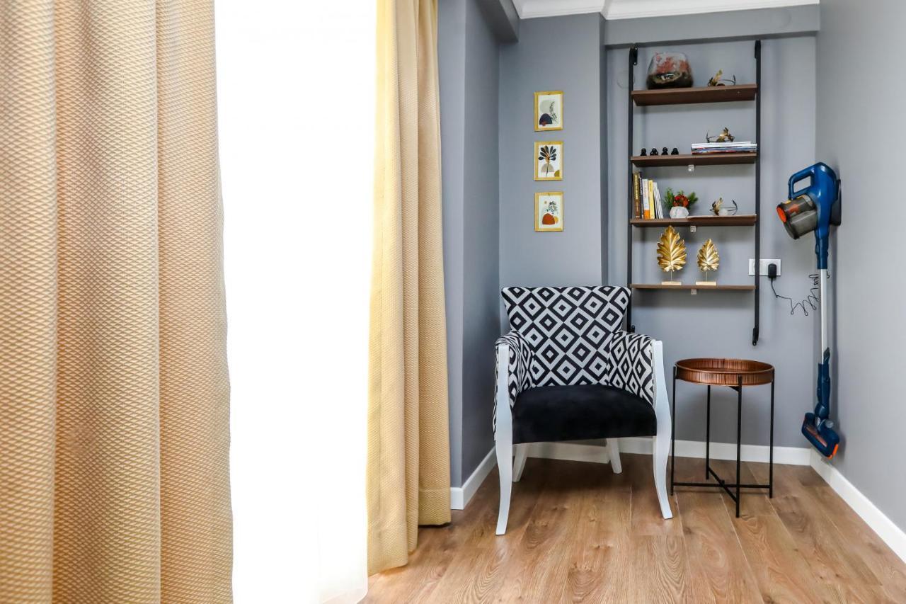 Vibrant Flat 500 M To Uskudar Ferry Station Apartment Istanbul Luaran gambar