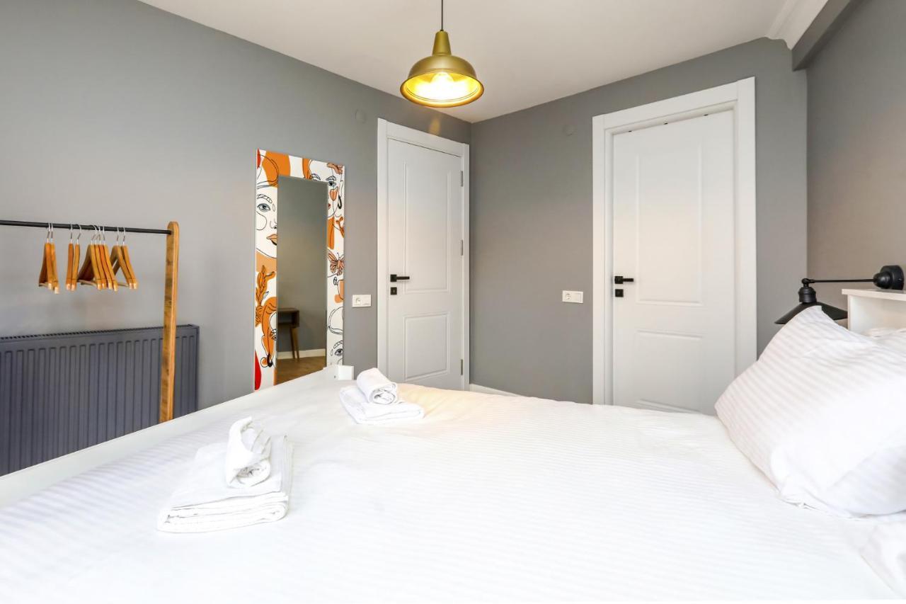 Vibrant Flat 500 M To Uskudar Ferry Station Apartment Istanbul Luaran gambar